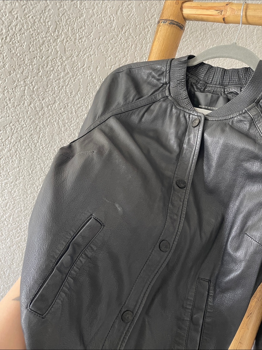 Scotch & Soda Maison Scotch Leather Bomber Jacket - Picture 4 of 11